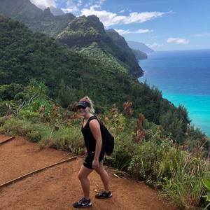 Meet your Posher, Tegan